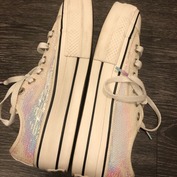Converse Chuck Taylor Platform Sequin Sneakers - Picture 8 of 12